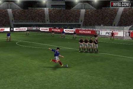 Tải game PES 2011 - Game bóng đá cho Android cấu hình yếu | Hình 4